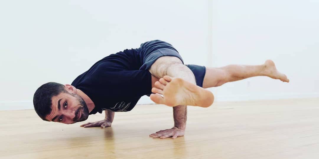 Des cours de yoga réservés aux hommes